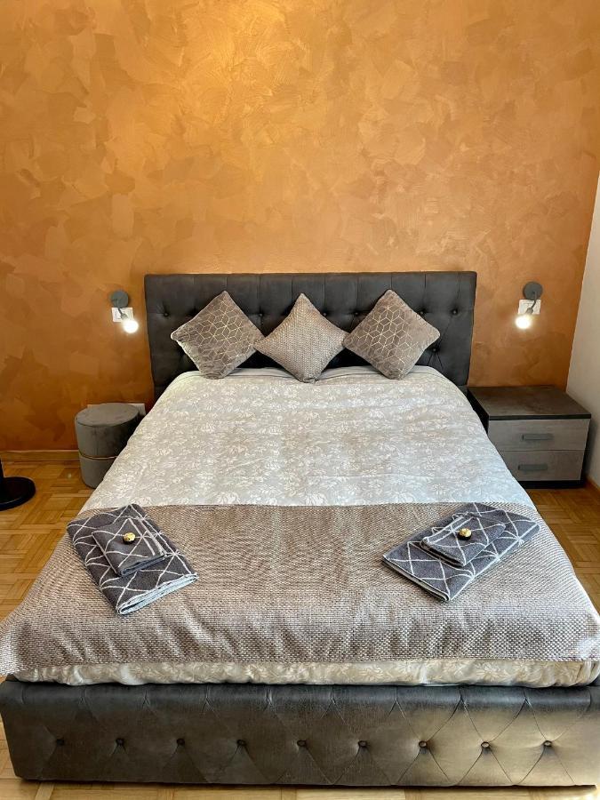 B&B Le Chevalier Cuneo Luaran gambar